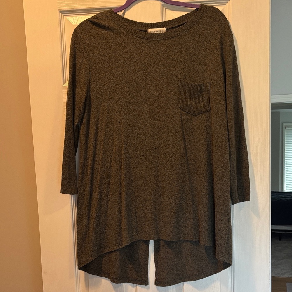 Women's Crew Neck Pocket Sweater - Olive Green